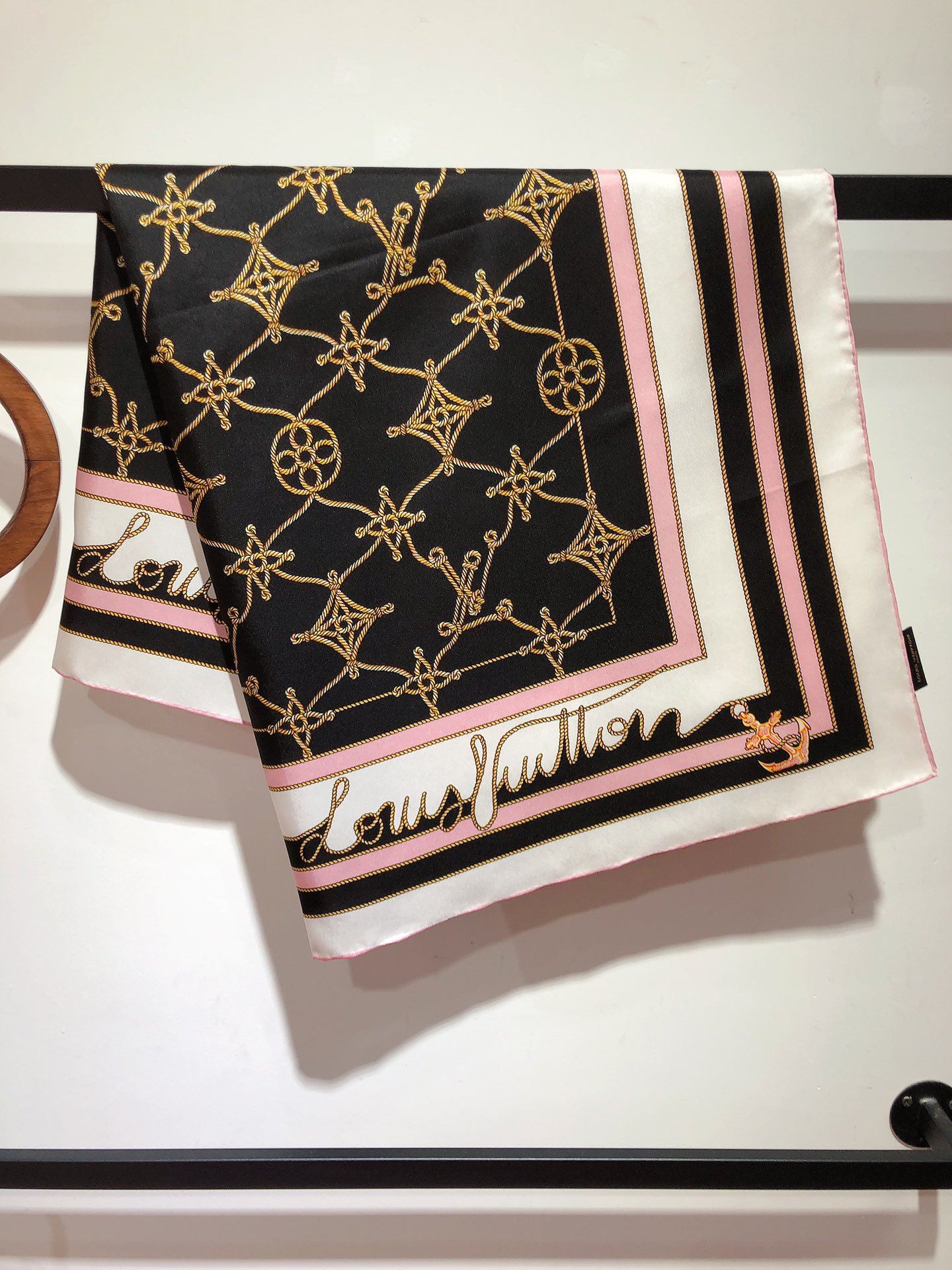 Louis Vuitton Scarf